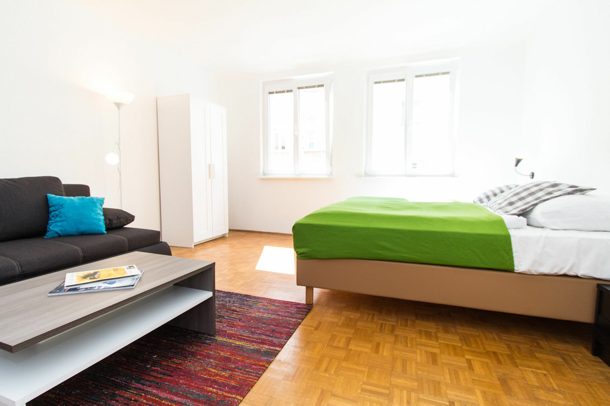 Checkvienna - Jenullgasse Apartment Luaran gambar